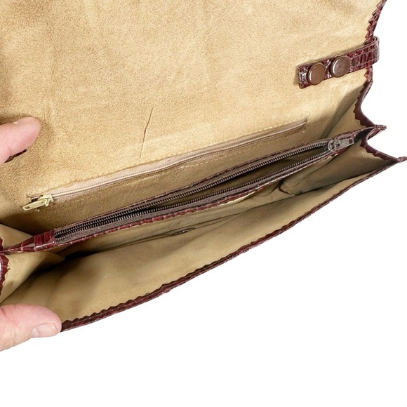 VINTAGE Red Snakeskin Fold Over Clutch Crossbody Bag Purse - Picture 4 of 5